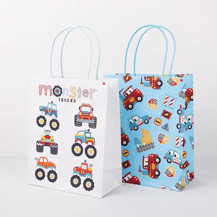 flat handle kraft paper bag 2 2666580.jpg flat handle kraft paper bag 2 2666580.jpg